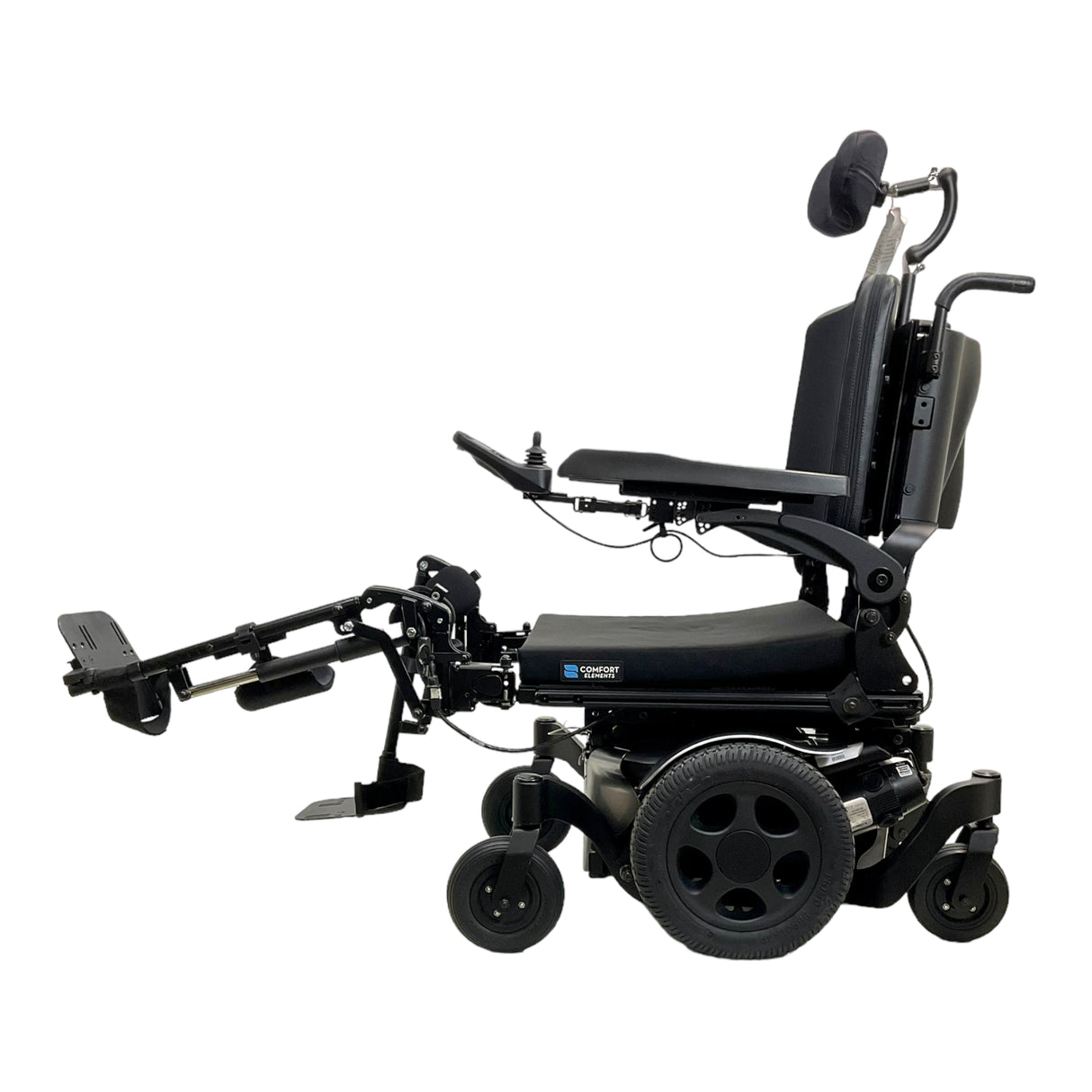 Individually elevating power leg rests