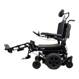 Individually elevating power leg rests