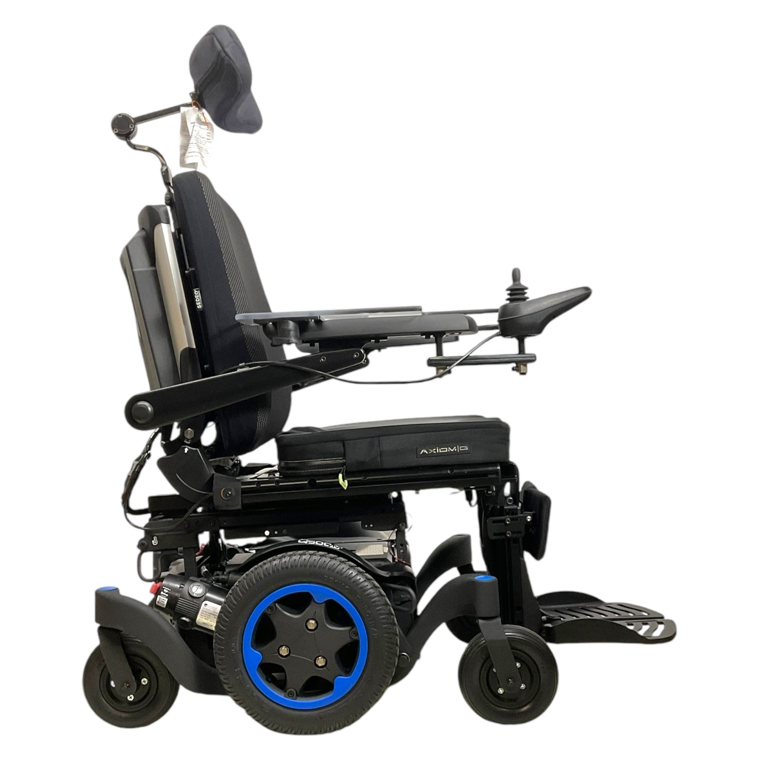 Right Side View of Quickie Q500 M Power Chair with Activity Tray