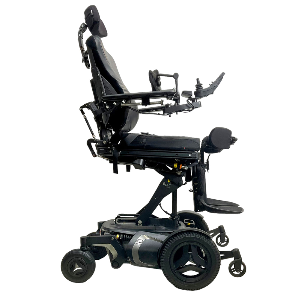 Permobil F5 seat elevate