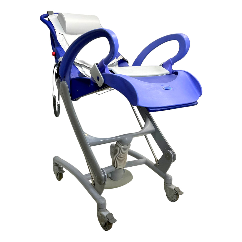 ArjoHuntleigh Carendo Hygiene Chair all features