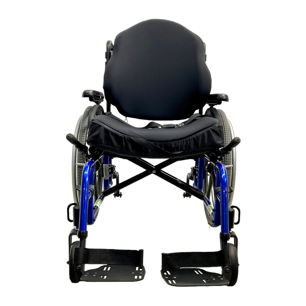 Front view of Quickie 2 manual wheelchair