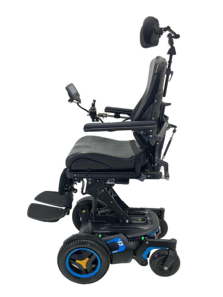 2018 Permobil F3 Corpus Power Chair | 19" x 20" Seat | Tilt, Recline, Power Legs, Seat Elevate | Only 0.9 Miles! | Compact Joystick With Display-Mobility Equipment for Less