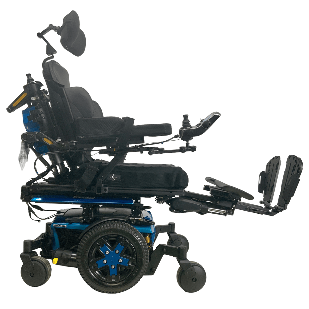 Q6 Edge 3 Power Extending Legs