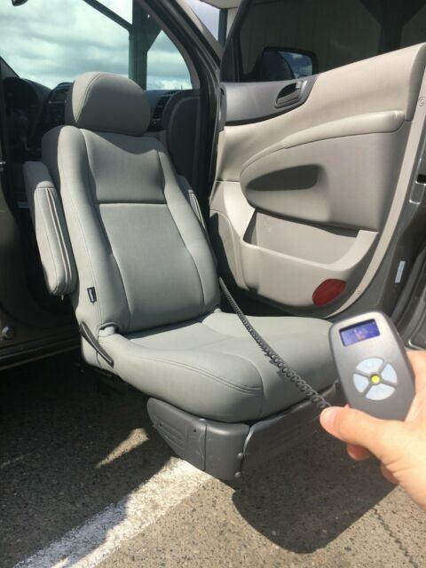 Bruno Valet Plus VSS-2600 with Wiring Harness & Mounting Hardware for 2014 Chrysler T7C-Mobility Equipment for Less