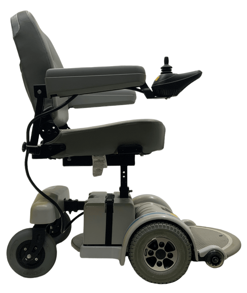 Hoveround MPV5 Standard Power Wheelchair 18 x 19 Seat Manual Seat