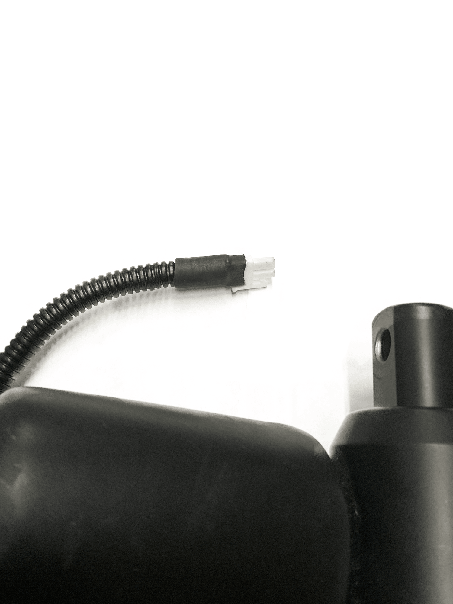 Leg Rest Actuator for Invacare, Quickie, and Pride Mobility Quantum Power Chairs | 94QA1KB1