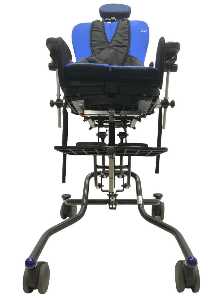 r82 high-low x frame pediatric stroller front view