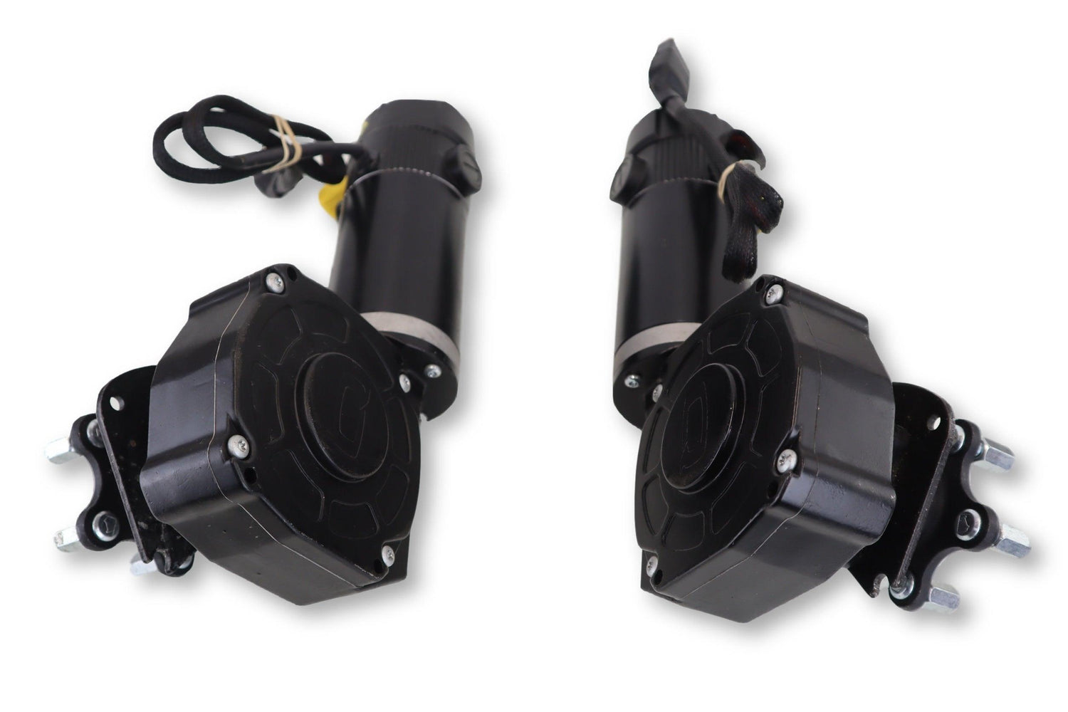 front view of a pair of motors for the Quantum Q6 Edge 2, 2.0x, and 3